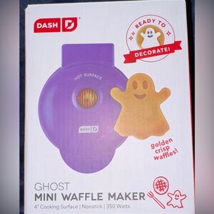 Dash Mini Waffle Maker Halloween - Halloween Ghost Shapes Waffle Iron